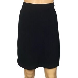 TAHARI black Vintage, Wool-blend, lined, A-line skirt. Size 4. EUC